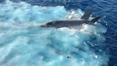 Aμερικανικό μαχητικό F-35 προσέκρουσε σε αεροπλανοφόρο στη Νότια Σινική Θάλασσα (βίντεο)