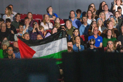 Eurovision 2024: Παλαιστινιακές σημαίες μέσα στο Malmö Arena