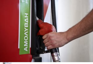Ξεφεύγει η τιμή της βενζίνης για το Πάσχα 2024