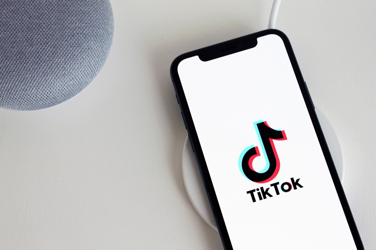 Αντίστροφη μέτρηση 270 ημερών για τον «θάνατο» του TikTok στις ΗΠΑ