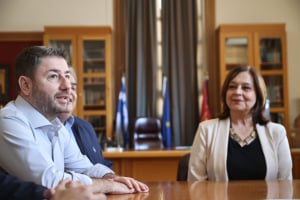 Ανδρουλάκης: Στις ευρωεκλογές να αποδοκιμαστεί η κυβέρνηση πού περιφρονεί την αυτοδιοίκηση