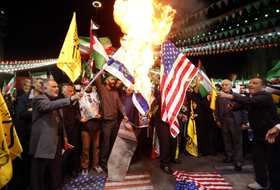 Δραματική καμπή στον «σκιώδη» πόλεμο Ιράν - Ισραήλ: Πώς θα απαντήσει η Τεχεράνη