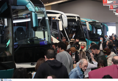 Σε «ρυθμούς» καρναβαλιού τα ΚΤΕΛ - Το αδιαχώρητο στα λεωφορεία προς Πάτρα