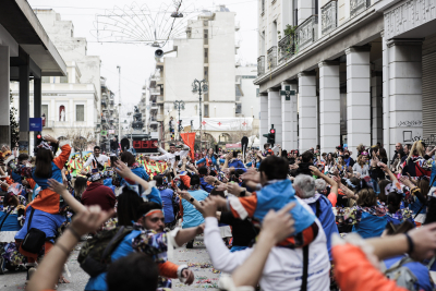 Τριήμερο για Καθαρά Δευτέρα μόνο για... έχοντες: Έως και 1000 ευρώ για διαμονή στο καρναβάλι της Πάτρας