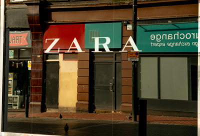 Τα κινεζικά Shein «αναγκάζουν» τα ZARA να λανσάρουν νέα εταιρεία με ρούχα και τιμές... στο πάτωμα