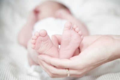 Πάτρα: Τι έδειξε η νεκροψία για τον θάνατο του 2.5 μηνών μωρού