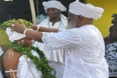 Γκάνα: Οργή για γάμο 63χρονου ιερέα με 12χρονη