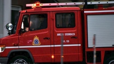 Θεσσαλονίκη: Στις φλόγες «τυλίχθηκε» διαμέρισμα στο Κορδελιό